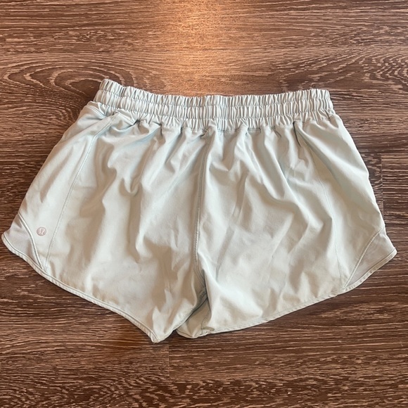 Excellent condition lululemon running shorts! - Picture 2 of 3